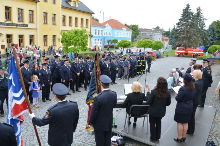 Slavnostní nástup
Klíčová slova: Bělá;hasiči;sdh;výročí