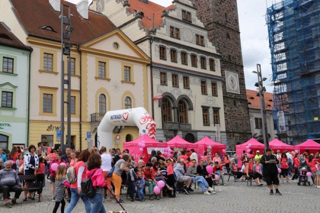 Avon_pochod_2019_083.JPG