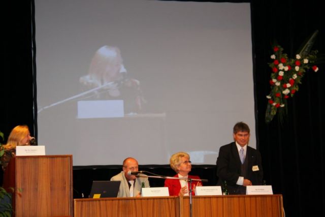 zahájení
