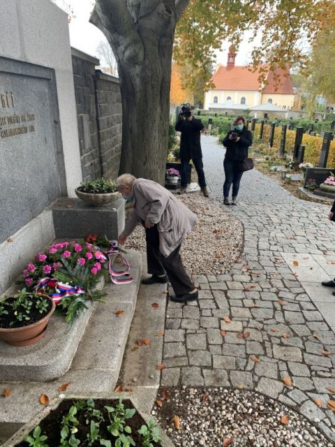 Klikněte pro zobrazení původního (velkého) obrázku