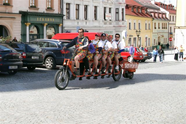 Spolek vícemístných kol z Dolní Lhoty
