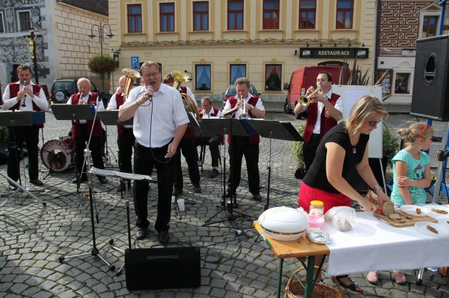 Soutěž "O nejlepší sušický řízek"
Autor E. Lískovec - www.kulturasusice.cz

