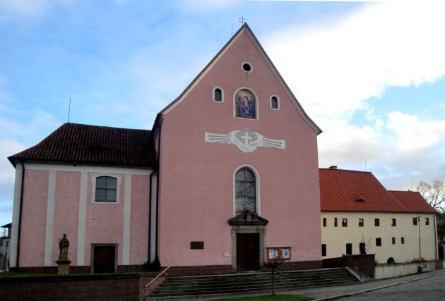 Kostel sv. Felixe s kapucínským klášterem
Autor MIC Sušice
