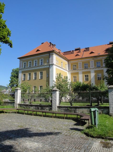 Gymnázium
Autor MIC Sušice
