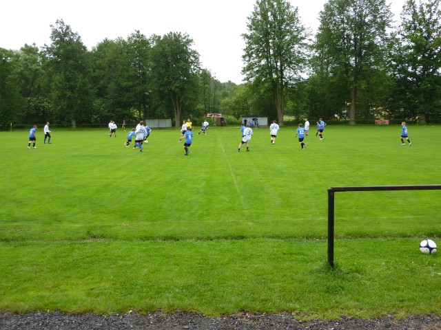 Mladí žáci vs. Trenéři, výboři, tatínkové
Keywords: Bělá fotbal