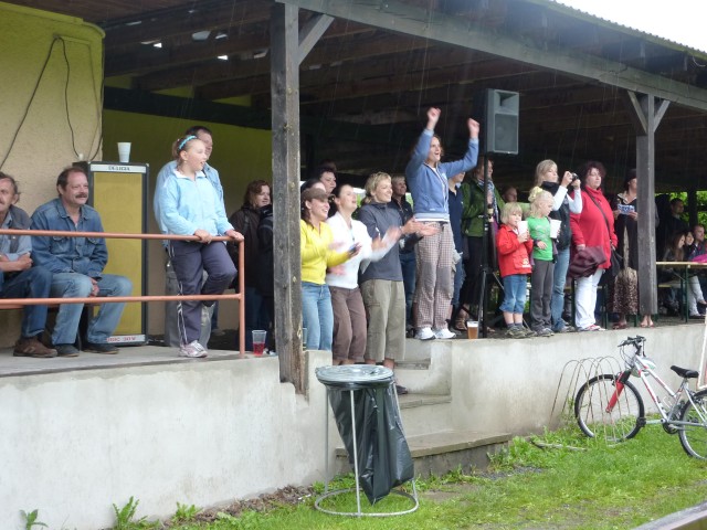 Fanoušci (maminky)
Keywords: Bělá fotbal