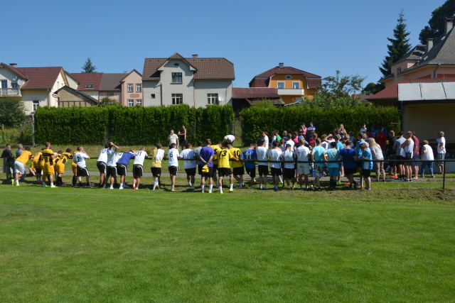 Turnaj v malé kopané
Keywords: Bělá memoriál fotbal